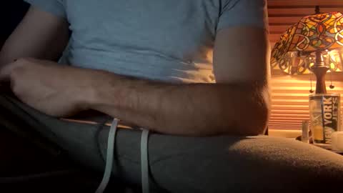 Snapshot of justcallmelaz chatting on 12-15-25, 03:33 just laz online show from 12-15-25, 03:33