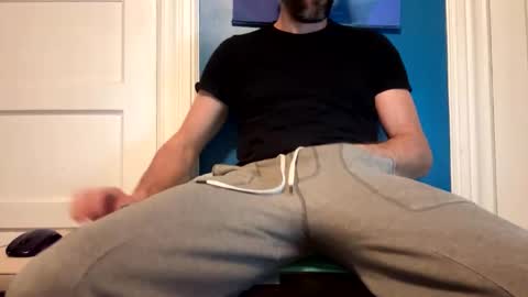 Snapshot of justcallmelaz chatting on 12-23-25, 03:37 just laz online show from 12-23-25, 03:37