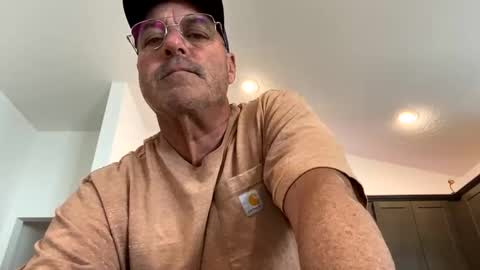 Snapshot of justcallmemarcus chatting on 01-09-25, 06:26 justcallmemarcus online show from 01-09-25, 06:26