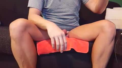 justcheckinitout81 online show from 04-25-26, 07:44