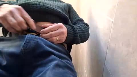 justenjoyingurcompany online show from 02-24-25, 04:36