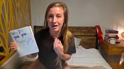 Ella Mae online show from 03-10-26, 06:40