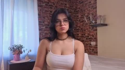 Holly online show from 08-10-26, 02:04