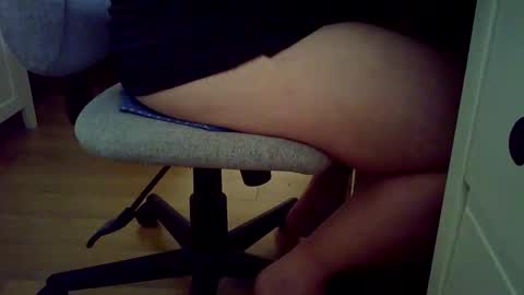 Snapshot of justhorny100 chatting on 02-11-26, 11:04 Eric online show from 02-11-26, 11:04