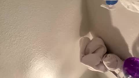 Snapshot of justin273806 chatting on 11-11-25, 06:08 justin273806 online show from 11-11-25, 06:08