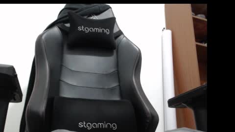 justin__fox online show from 03-04-25, 01:45