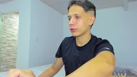 Snapshot of justin_biker chatting on 09-28-25, 08:14 justin_biker online show from 09-28-25, 08:14