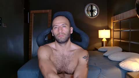 Justin online show from 02-10-25, 02:26