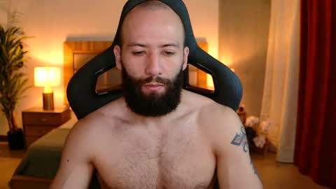 Snapshot of justin_hton chatting on 01-17-26, 09:36 Justin online show from 01-17-26, 09:36