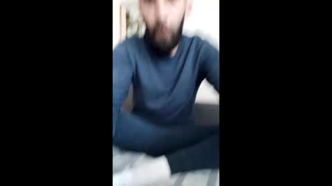 Snapshot of justin_huge chatting on 03-25-26, 08:31 Justin online show from 03-25-26, 08:31