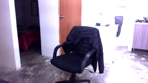 JUSTIN online show from 10-30-25, 06:52