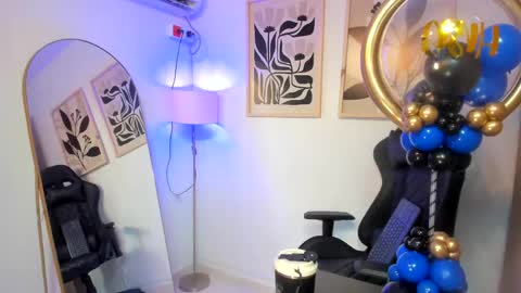 justin_payn14 online show from 05-25-26, 12:44