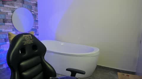  justin  online show from 04-06-26, 11:33