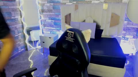  justin  online show from 04-11-26, 11:36