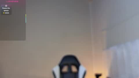 Justin  online show from 11-13-25, 02:43