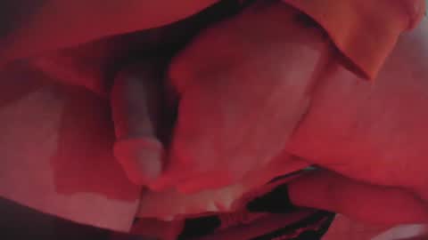 Snapshot of justin_you78 chatting on 10-14-25, 01:17 Justin You online show from 10-14-25, 01:17