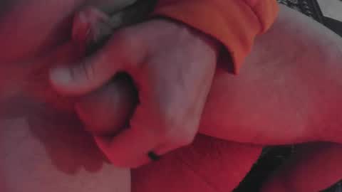 Snapshot of justin_you78 chatting on 10-19-25, 01:34 Justin You online show from 10-19-25, 01:34