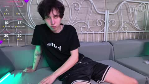 justTEEN online show from 05-30-26, 03:09