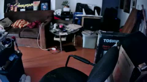 Snapshot of justinelsmith chatting on 02-09-25, 04:57 justinelsmith online show from 02-09-25, 04:57