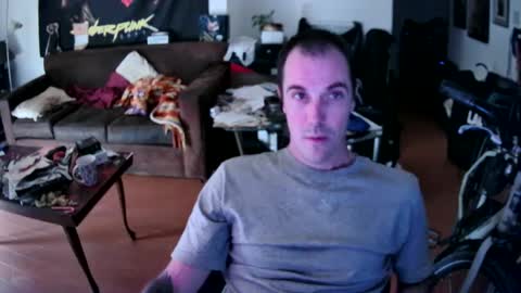 Snapshot of justinelsmith chatting on 10-09-25, 05:05 justinelsmith online show from 10-09-25, 05:05