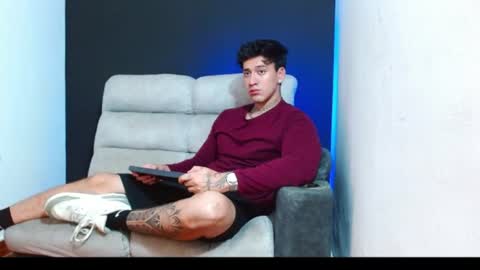 justinfuller_31 online show from 06-23-26, 03:37