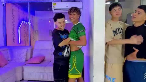 Snapshot of justingtime21 chatting on 01-14-26, 05:46 justingtime21 online show from 01-14-26, 05:46