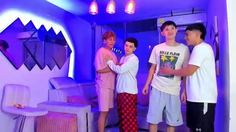 Snapshot of justingtime21 chatting on 01-15-26, 05:34 justingtime21 online show from 01-15-26, 05:34