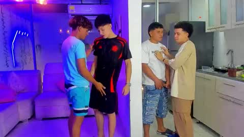 Snapshot of justingtime21 chatting on 01-18-26, 10:19 justingtime21 online show from 01-18-26, 10:19