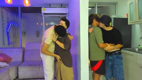 Snapshot of justingtime21 chatting on 02-06-26, 10:07 justingtime21 online show from 02-06-26, 10:07