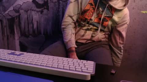 Snapshot of justinmoore1987 chatting on 12-14-24, 08:56 justinmoore1987 online show from 12-14-24, 08:56