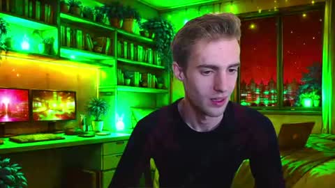 Snapshot of justinnordick chatting on 06-11-26, 05:49 Hologram Guy online show from 06-11-26, 05:49