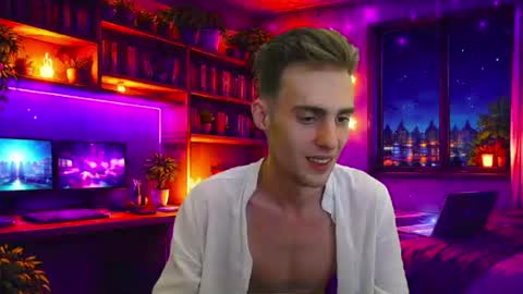 Snapshot of justinnordick chatting on 06-22-26, 03:42 Hologram Guy online show from 06-22-26, 03:42