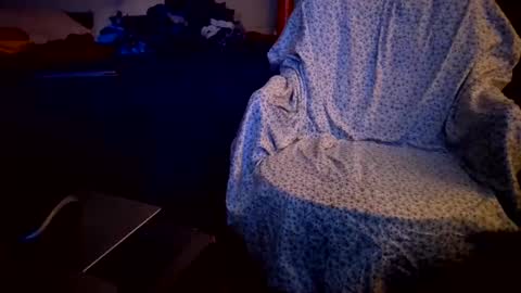 JustinNorthwood online show from 11-19-25, 07:52