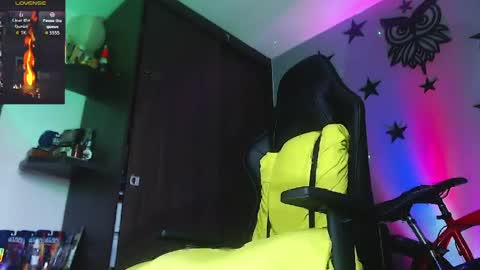 Snapshot of justinsc chatting on 04-26-26, 10:40 Justinsc online show from 04-26-26, 10:40