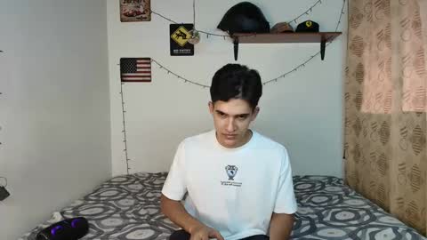 Snapshot of justinsinner1 chatting on 01-31-25, 09:37 justinsinner1 online show from 01-31-25, 09:37