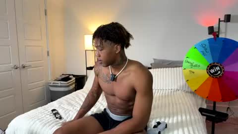 Snapshot of justinxdragun chatting on 07-18-26, 02:49 justinxdragun online show from 07-18-26, 02:49
