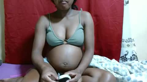 Justlhot online show from 01-17-25, 12:10