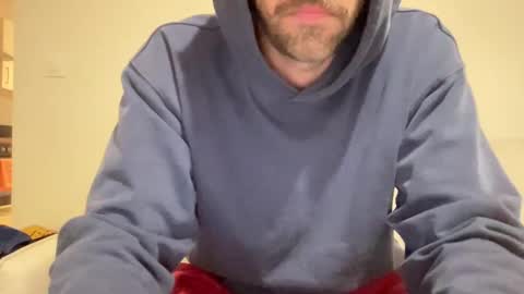 Snapshot of justmeandyou00 chatting on 12-10-24, 12:38 justmeandyou00 online show from 12-10-24, 12:38