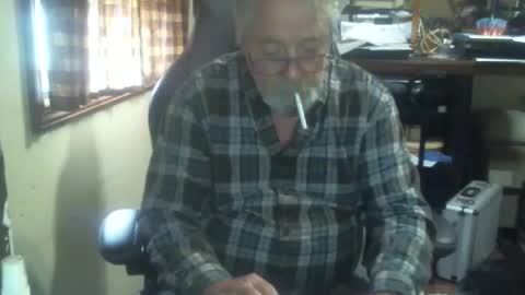 justmeohio online show from 05-02-26, 02:44