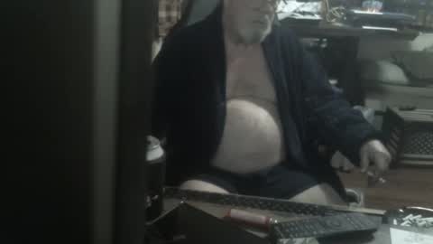 justmeohio online show from 05-06-26, 02:08