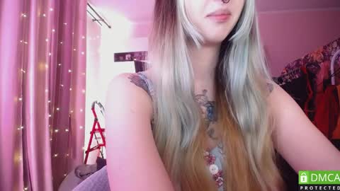 justmeowgirl online show from 05-20-26, 06:08
