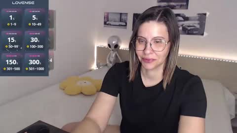 Snapshot of justmexy7 chatting on 01-03-25, 04:55 Julie online show from 01-03-25, 04:55
