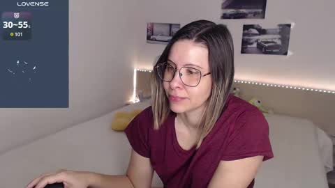 Snapshot of justmexy7 chatting on 01-06-25, 04:47 Julie online show from 01-06-25, 04:47