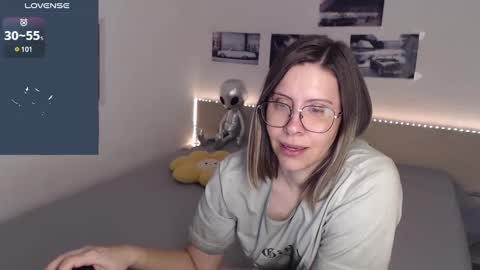 Snapshot of justmexy7 chatting on 01-22-25, 05:16 Julie online show from 01-22-25, 05:16