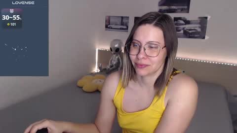 Snapshot of justmexy7 chatting on 01-23-25, 05:02 Julie online show from 01-23-25, 05:02