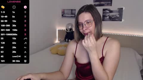 Snapshot of justmexy7 chatting on 03-01-25, 05:20 Julie online show from 03-01-25, 05:20