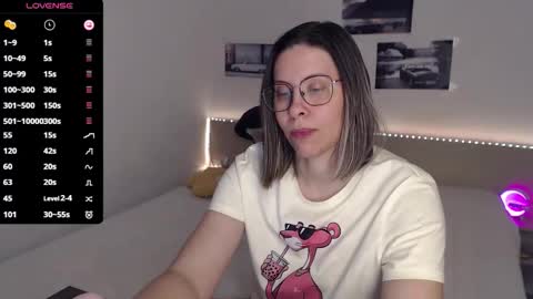 Julie online show from 03-31-26, 04:02