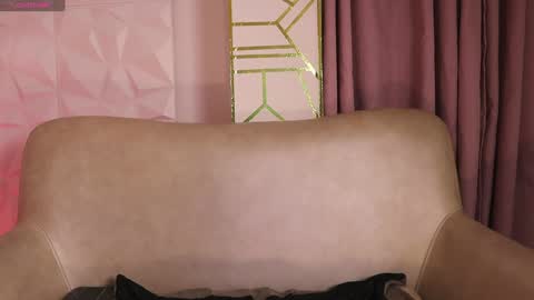 Nala online show from 01-24-25, 07:51