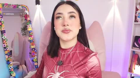 Emy online show from 04-11-26, 02:16