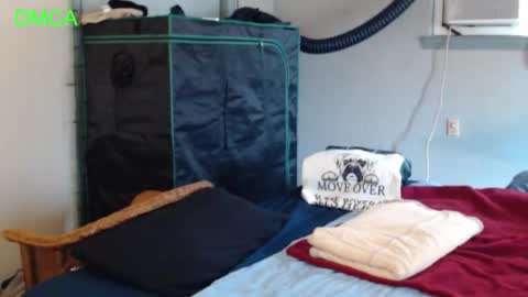 Justonetime1 online show from 03-13-26, 04:57